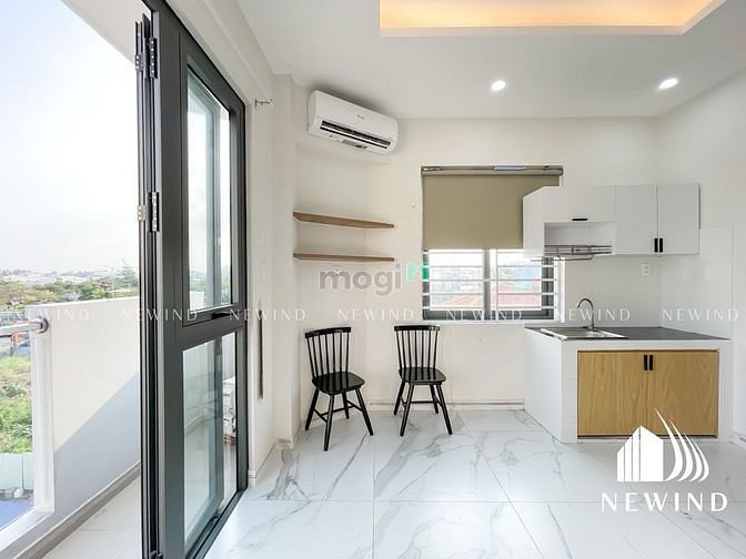 Hình ảnh Cho thuê phòng studio ban công nội thất đầy đủ sát Lottle, pmh Q7