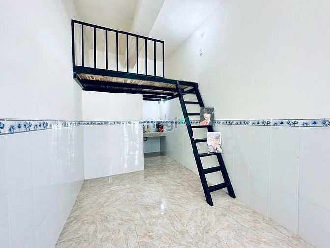 Hình ảnh Phòng trọ có gác cửa sổ ban công thoáng