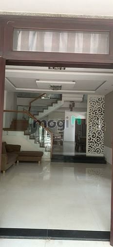 Hình ảnh Nhà 2 mặt tiền Khu vực NAM VIỆT Á , 4 phòng ngủ , full nội thất