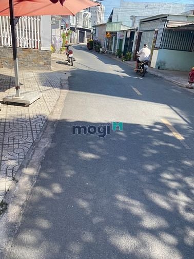 Hình ảnh Bán đất thổ cư hẻm KP1,Thị trấn Hóc Môn, SHR, 4.3m x 18m, 2.5 tỷ
