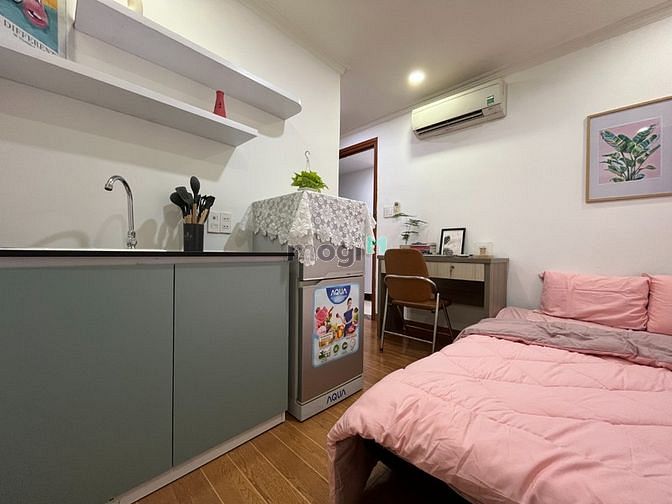 Hình ảnh Căn Hộ Dịch Vụ Studio Full Nội Thất Có Thang Máy Gần CV Hoàng Văn Thụ
