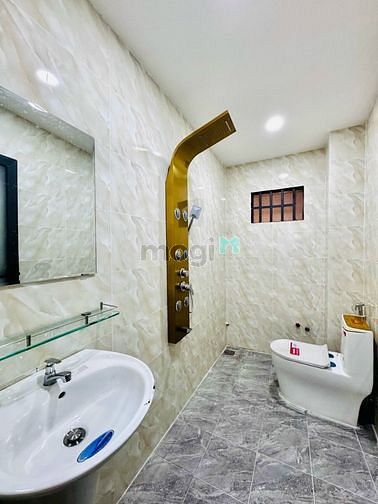 Hình ảnh Bán nhà hẻm 5m thông Phạm Văn Chiêu, P.14, 4 x 14, 3 lầu giá 6.38 tl