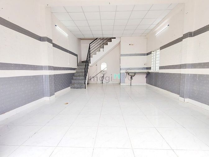 Hình ảnh Thuê shophouse Ninh Kiều vừa ở vừa kinh doanh