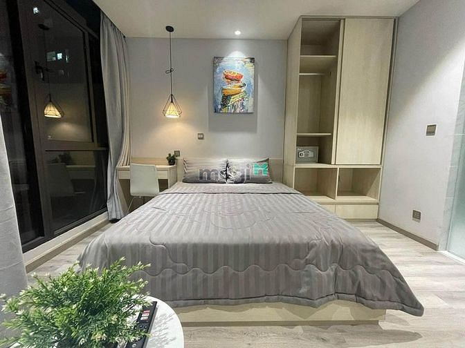 Hình ảnh CĂN HỘ 40M2 Trên Đ. Cách Mạng Tháng 8 Quận 10 Ban Công_Vạn Hạnh Mall