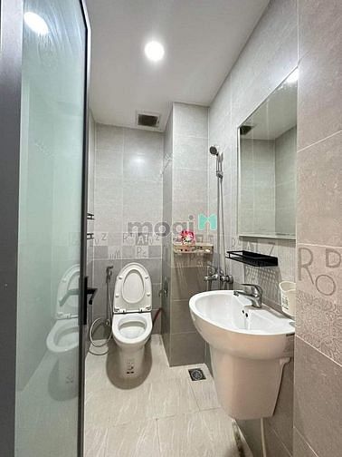 Hình ảnh Studio ban công full nội thất máy giặ riêng gần ĐH TDT ,RMIT,NTTU,UFM