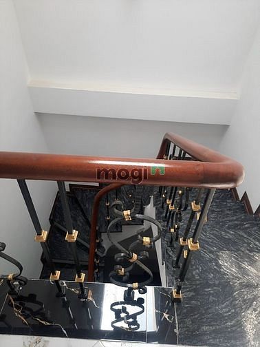Hình ảnh Bán nhà đường Láng Đống Đa MẶT NGÕ KINH DOANH THANG MÁY NGÕ THÔNG 8.5t