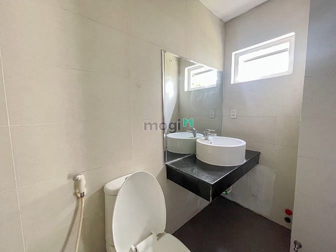 Hình ảnh CHDV Full Nt - Máy Giặt Riêng - 1 Phòng Ngủ - Bảo Vệ - Hầm Xe Ô Tô
