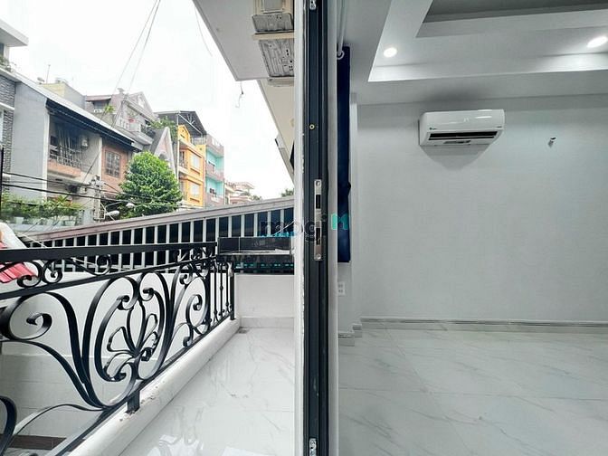 Hình ảnh Căn Hộ Ban Công Ngay Chợ Căn Cứ Gò Vấp