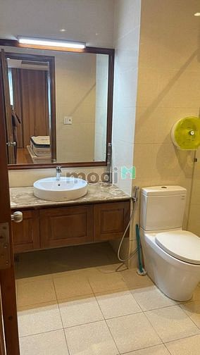 Hình ảnh Bán Mb6623 nạp rút nhanh chóng Sky Center , 3 PN, 2WC ,98m2 Giá 1 tỷ 910 Liên Hệ : Quế Phi