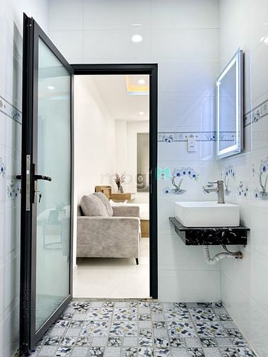 Hình ảnh CĂN HỘ STUDIO quận Tân Bình, bancol, gần CV Lê Thị Riêng