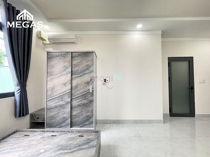 Hình ảnh Căn Hộ Cao Cấp Mới 100% Cửa Sổ Lớn Full Nội Thất Ngay Hoàng Văn Thụ