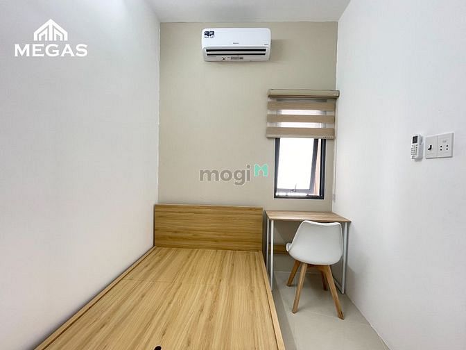 Hình ảnh Căn Hộ 2PN Full Nội Thất Có Ban Công Cửa Sổ Lớn Ngay Sân Bay Tân Bình