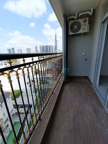 Hình ảnh 17tr dọn vào ở ngay c/hộ có ban công 3PN Paris Hoàng Kim –View Bitexco