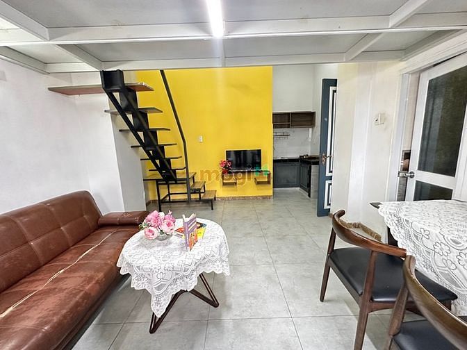 Hình ảnh Duplex bancol Full Nội Thất, Máy Giặt Riêng, Gác Cao Gần KCX, Q4,Q1