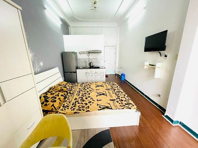 Hình ảnh Cho thuê studio ban công nhỏ 30m2 ở quận 1, gần Thảo Cầm Viên