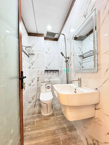 Hình ảnh Siêu phẩm Gò Xoài-Bình Tân, 5 tầng, CÓ THANG MÁY, GARA XE, chỉ 8,5tỷ