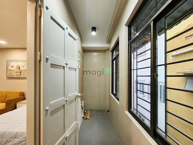 Hình ảnh Studio có vách, bếp rộng, ban công sau, lắp đc máy giặt, 303 giá 5tr5
