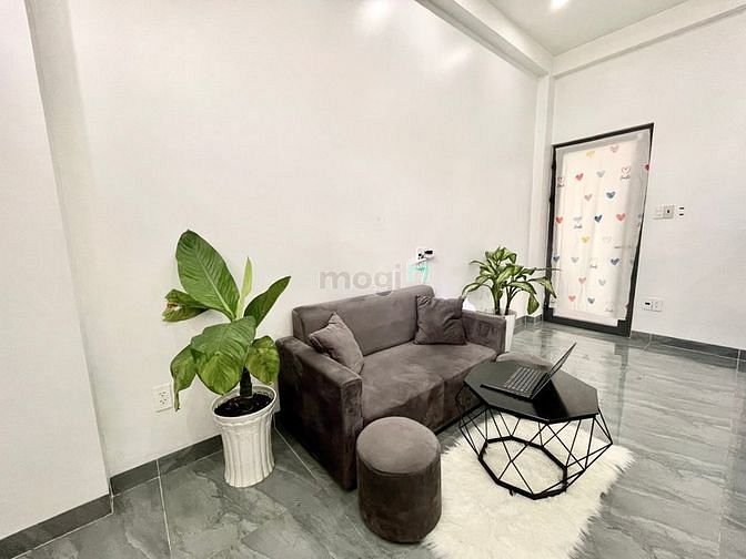 Hình ảnh Cho thuê Studio - 40m2 Ban công đầy đủ nội thất tại Nguyễn Xí - BThanh