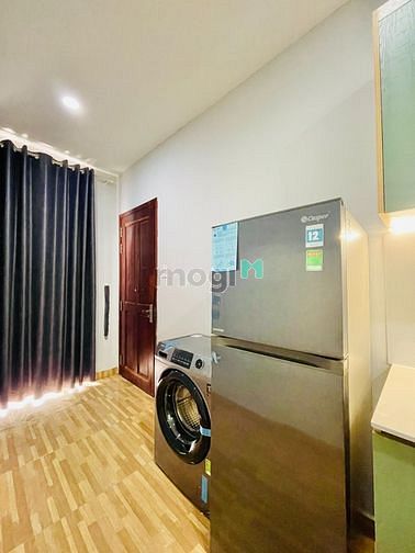Hình ảnh Phòng có ban công full nội thất