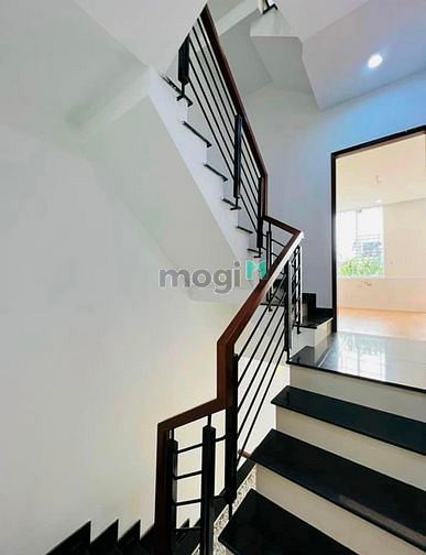 Hình ảnh Nhỉnh 3tỷ sở hữu nhà đẹp 4x13m ngay phạm văn chiêu 🏠