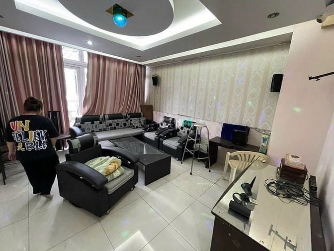Hình ảnh Cần bán nhà khuông việt 4,2x22, 1 hầm 4 lầu, 7PN 6Wc.