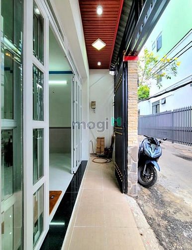 Hình ảnh Bán căn nhà phố hẻm xe hơi - Lê Văn Thọ