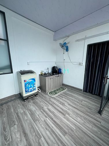 Hình ảnh Cho thuê studio có ban công tại quận 3 gần cầu Lê Văn Sỹ