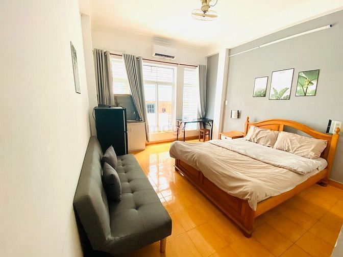 Hình ảnh Studio ban công nhỏ ngay quận 1, gần bùng binh Phù Đổng