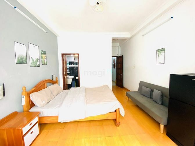 Hình ảnh Studio ban công nhỏ ngay quận 1, gần bùng binh Phù Đổng