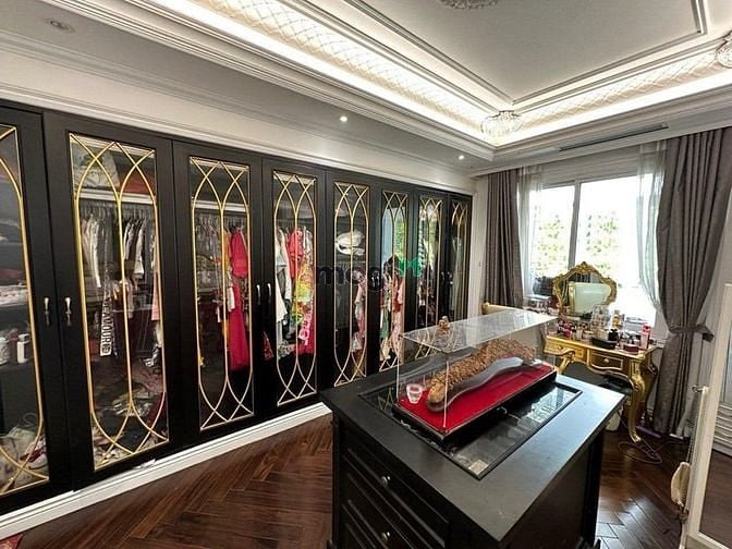 Hình ảnh Bán biệt thự phố Cao Bá Quát - Ba Đình 423m2 MT 20m