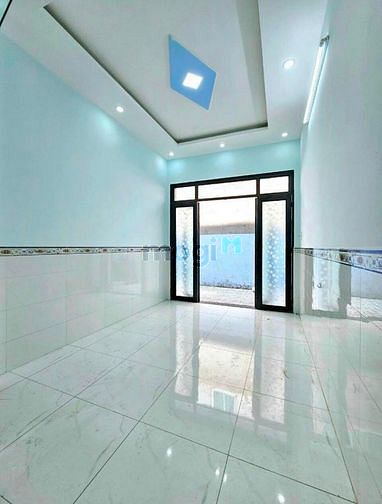 Hình ảnh Bán Nhà Q7 Uỷ Quyền một phần đất