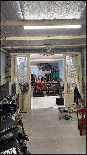 Hình ảnh Nhà Hẻm Xe Hơi Quận 7 Chỉ 7.3 Tỷ.