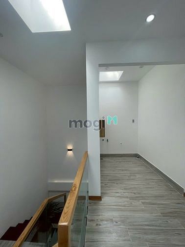Hình ảnh Bán Gấp nhà đẹp 3 tầng kiệt Nguyễn Phước Nguyên thông Nguyễn Đình Tựu