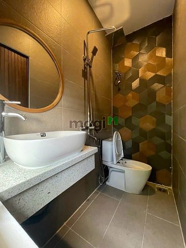 Hình ảnh Bán Gấp nhà đẹp 3 tầng kiệt Nguyễn Phước Nguyên thông Nguyễn Đình Tựu