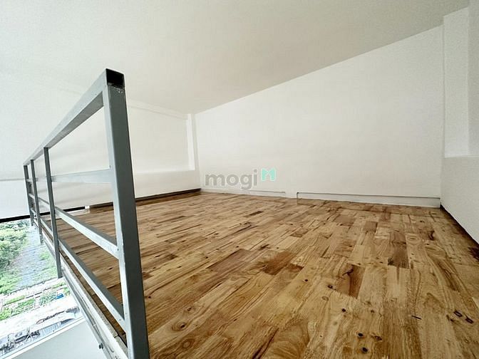 Hình ảnh CHO THUÊ DUPLEX có ban công thoáng mát Bùi Văn Ba Q7