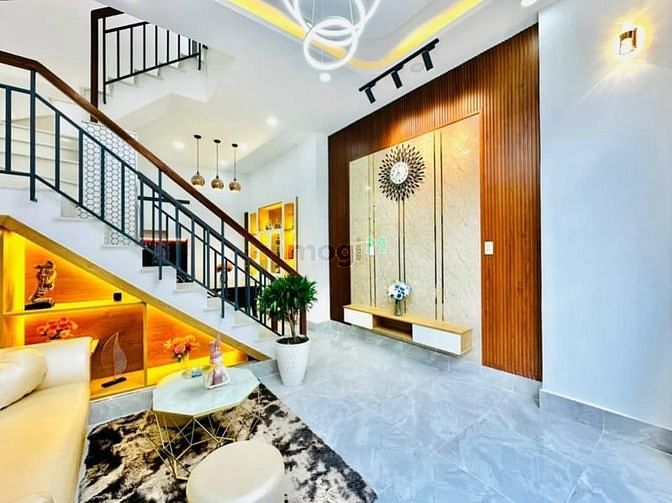 Hình ảnh Nhà vị trí đẹp Nguyễn Thị Minh Khai, Đa Kao, Q1 DT 65m2 giá 3tỷ250 SHR