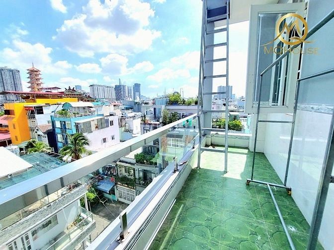 Hình ảnh Căn Hộ Q4 Có Banon Đầy Đủ Nội Thất Có Thang Máy