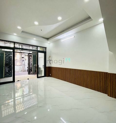 Hình ảnh SIÊU PHẨM! 2 tầng, 3PN, HXH, 60m2 - khu phân lô, CV Làng Hoa