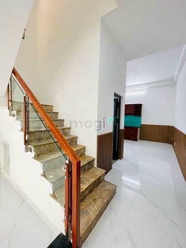 Hình ảnh SIÊU PHẨM! 2 tầng, 3PN, HXH, 60m2 - khu phân lô, CV Làng Hoa
