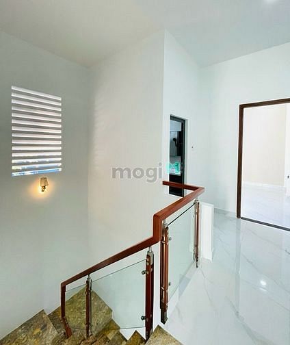 Hình ảnh SIÊU PHẨM! 2 tầng, 3PN, HXH, 60m2 - khu phân lô, CV Làng Hoa