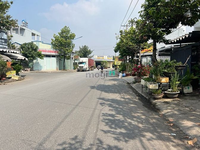 Hình ảnh Kẹt tiền cần bán gấp lô đất 65.3M(4.9MX14M), sát chợ, dân cư đông