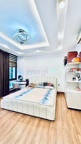 Hình ảnh SIÊU PHẨM! 5 tầng, HXH, 45m2 - khu phân lô, ngay Vincom Phan Văn Trị