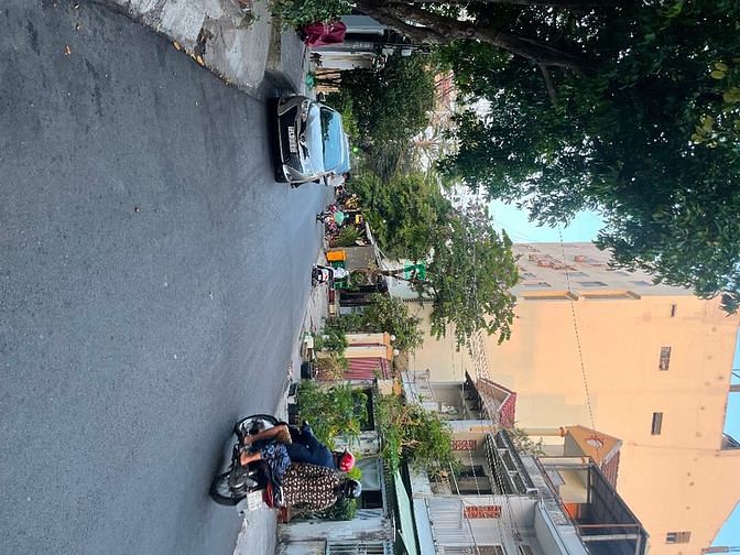 Hình ảnh Bán đất tặng nhà Mt đường số 47, Phường Tân Quy, Quận 7.