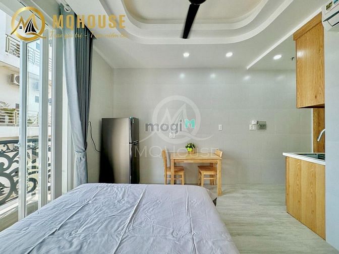Hình ảnh Căn Hộ Bạn Công, Full Nội Thất, Tháng Máy Gần Sân Golf TSN