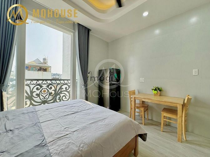 Hình ảnh Căn Hộ Bạn Công, Full Nội Thất, Tháng Máy Gần Sân Golf TSN