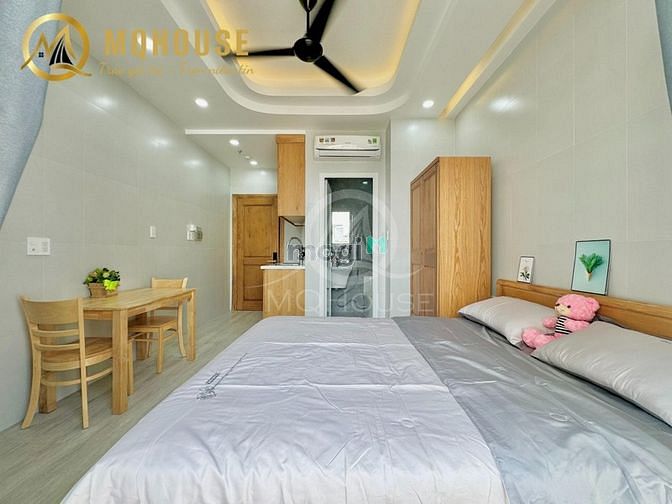 Hình ảnh Căn Hộ Bạn Công, Full Nội Thất, Tháng Máy Gần Sân Golf TSN