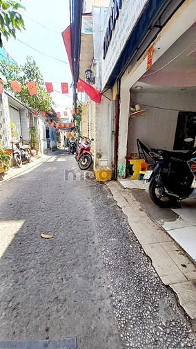 Hình ảnh Mặt tiền hẻm, HTP,DT 70m2,khu KDBB sầm uất, 6 tỷ.