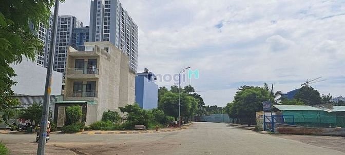 Hình ảnh Đất 2 Mặt Tiền đường rộng 20m Kdc Navita đường số 12 Tam Bình, Sổ 185m