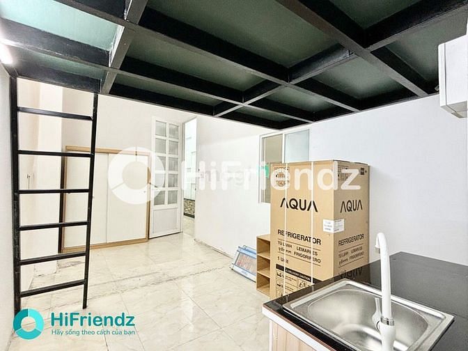 Hình ảnh CHDV mới xây 100% đầy đủ nội thất - 25m2 ngay mặt tiền đường Tên Lửa