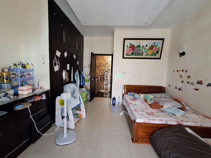 Hình ảnh Nhà 3 tầng,FULL NỘI THẤT,HTP,54 m2,kế bên Vincom,chỉ hơn 5 tỷ.